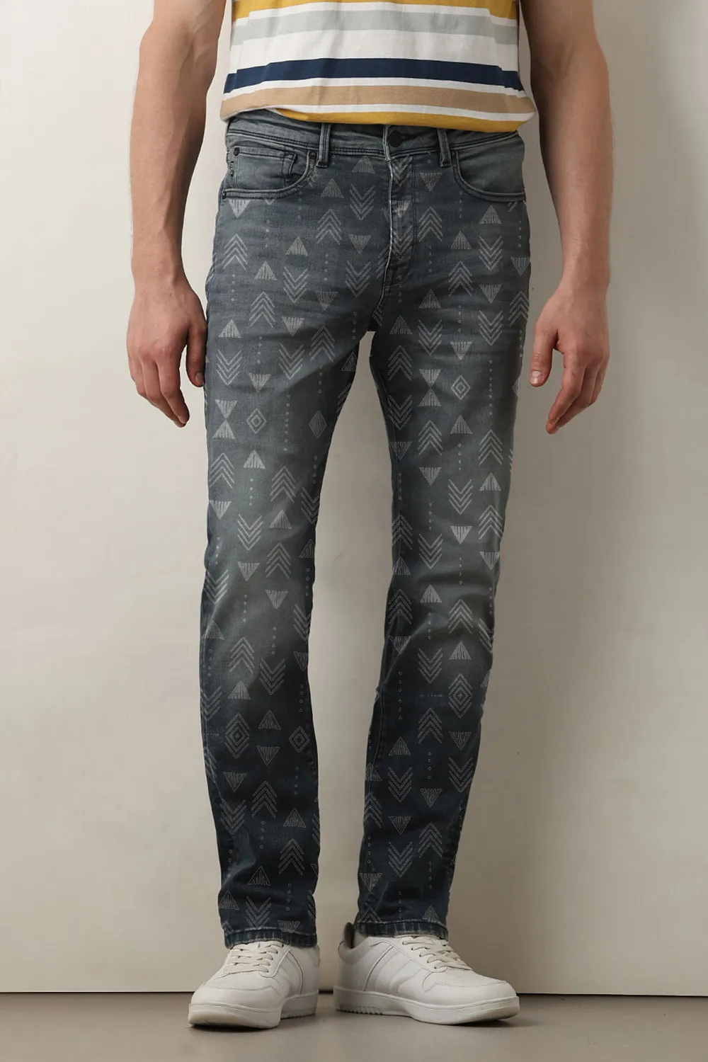 Dark Blue Mid Rise Scott Straight Fit Jeans