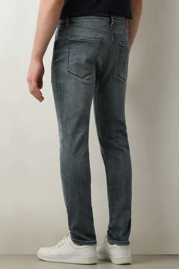 Blue Mid Rise Leon Slim Fit Jeans-Wash blue